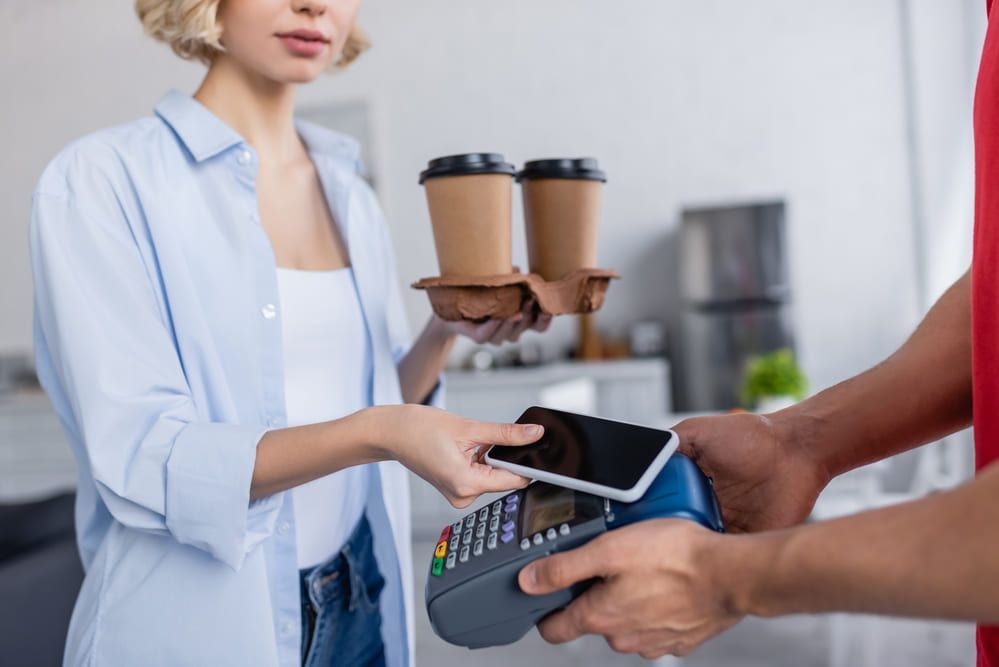 Pagos presenciales con Bizum: cada vez más numerosos, llegan al comercio físico